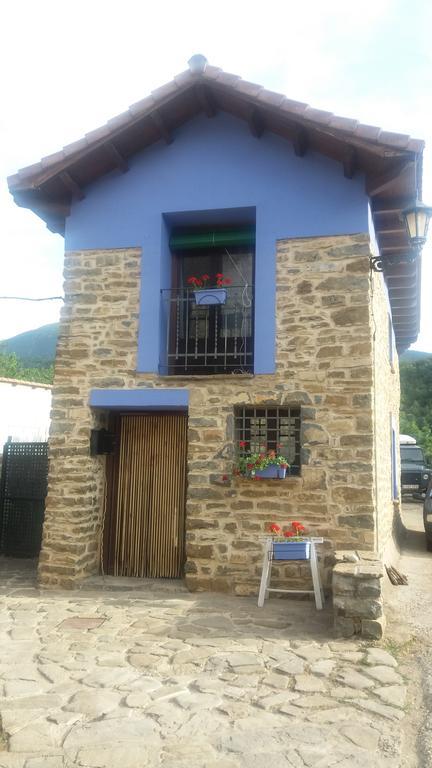 La Casa Azul Guest House Yosa de Sobremonte Екстериор снимка